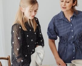 A MOTHER AND DAUGHTER TALKING ABOUT CONVERSATIONAL SKILLS